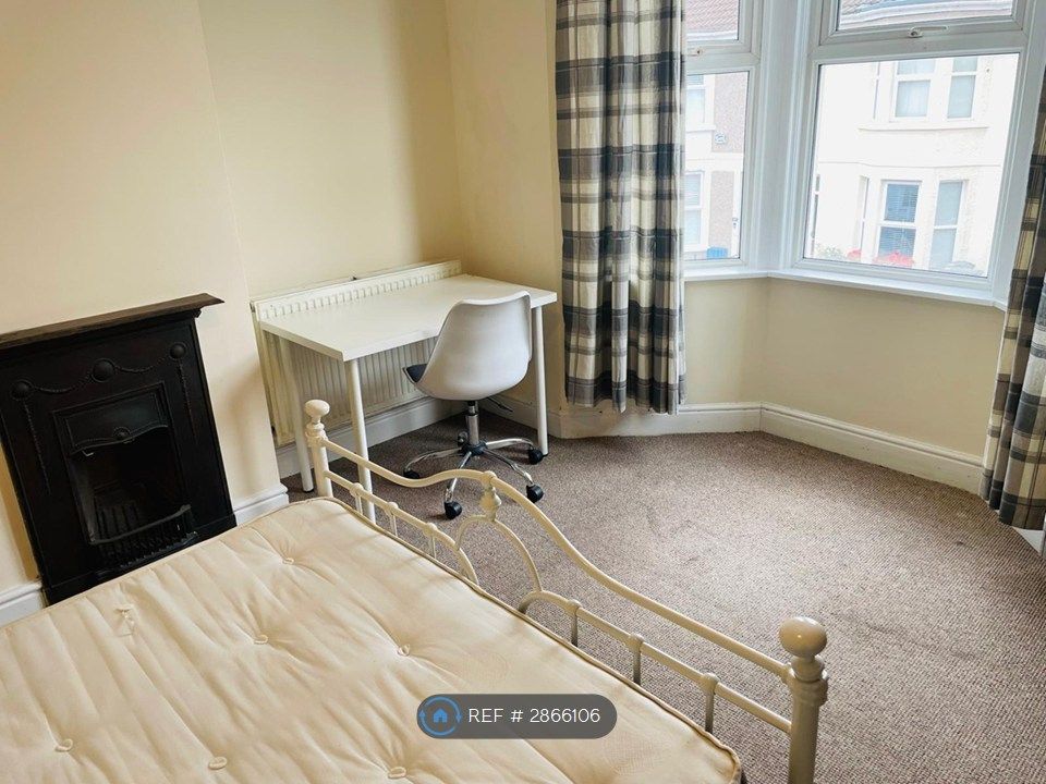 Property photo 3 of 10