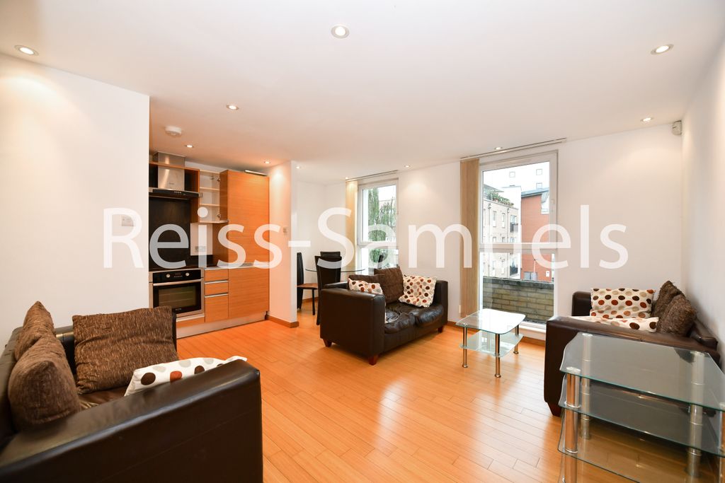 Property photo 3 of 23