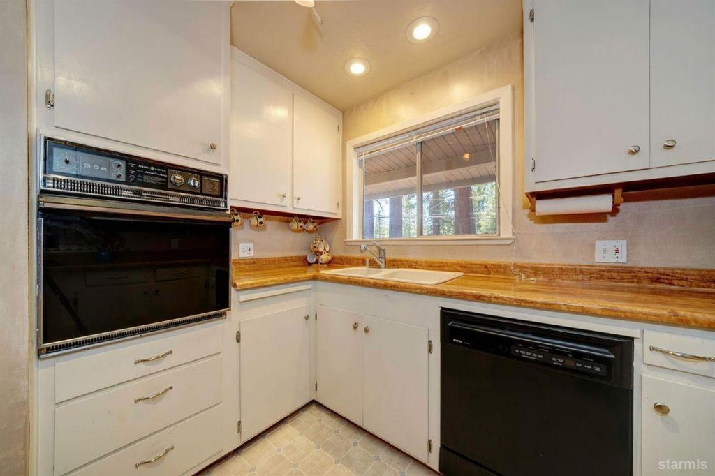 Property photo 2 of 27 <Alttext/>