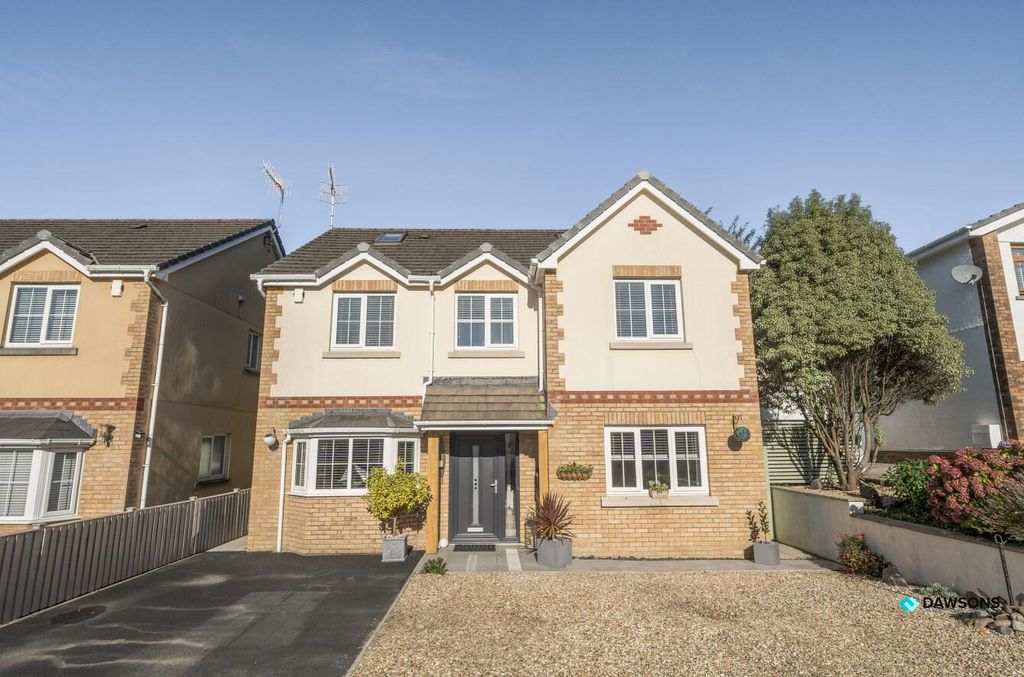 Property photo 1 of 25