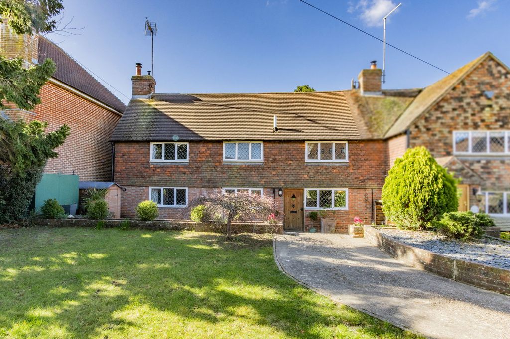 Property photo 1 of 23