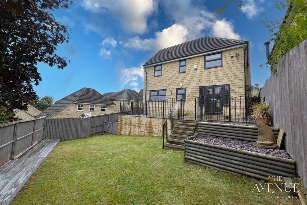Property photo 2 of 36 4477234