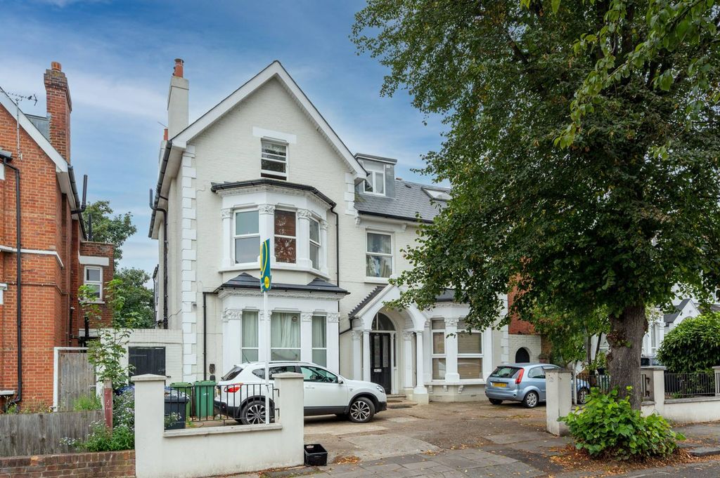 Property photo 1 of 1