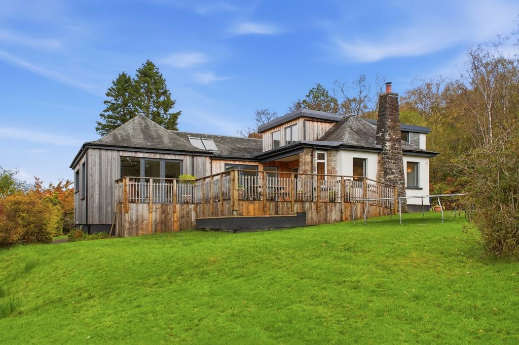 Property photo 1 of 26 Finnart Farmhouse