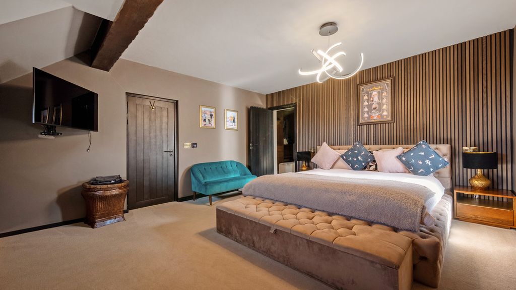 Additional image 28 of 6 bed detached house for saleWithybrook Road Bulkington Bedworth, Warwickshire CV12