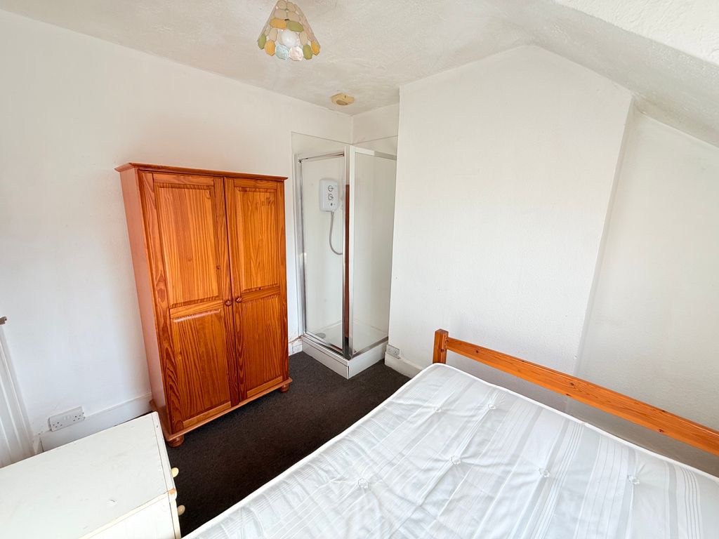 Property photo 3 of 5 Img_0608