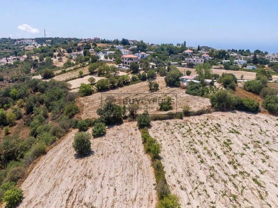 Property photo 3 of 7