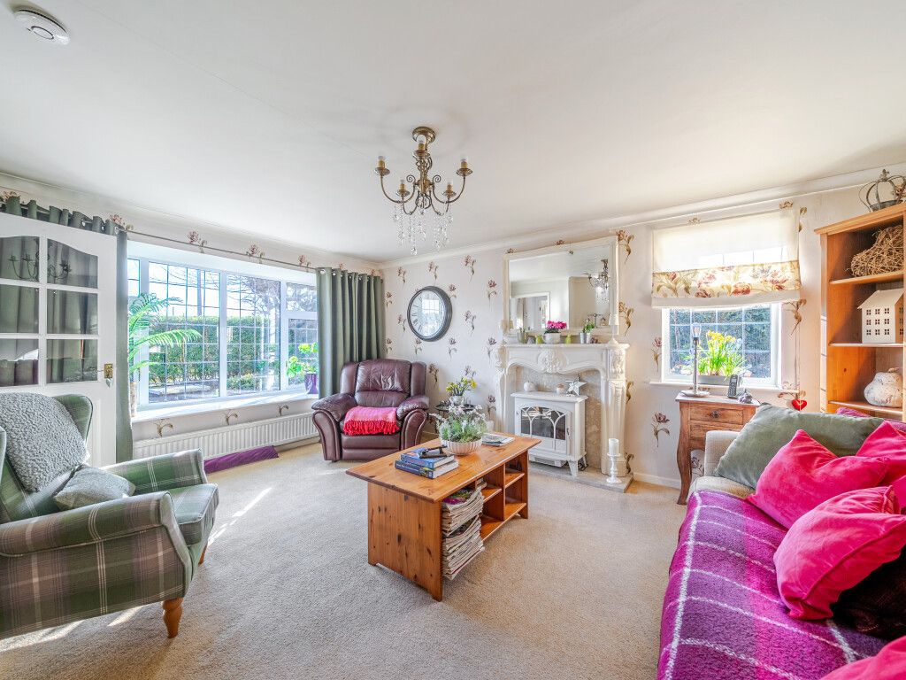 Property photo 2 of 19 1431588-16-69B979...