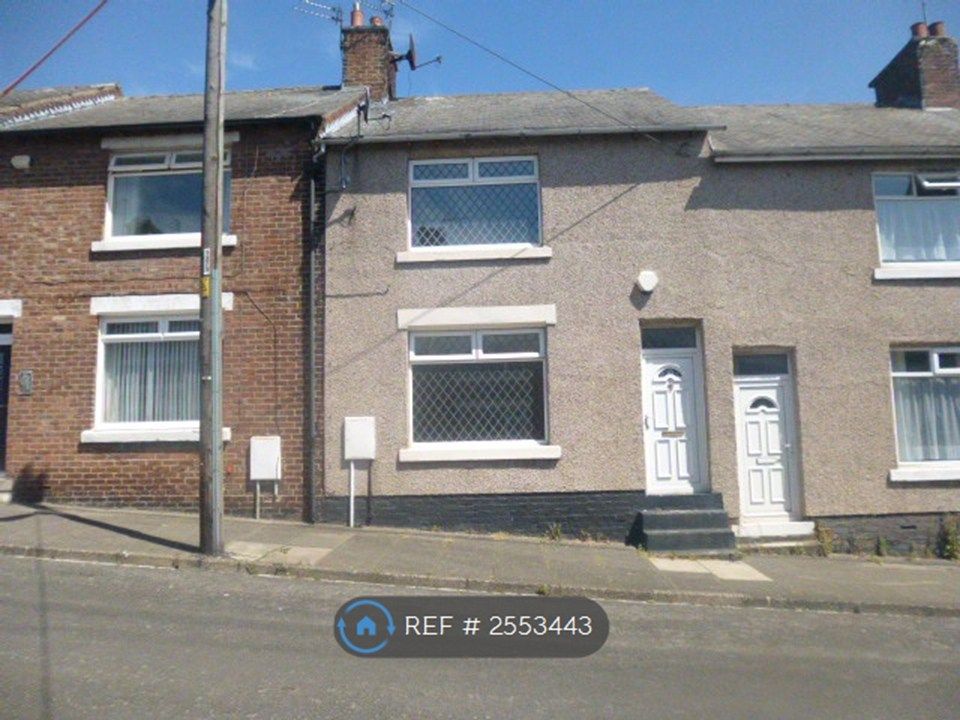 Property photo 1 of 8