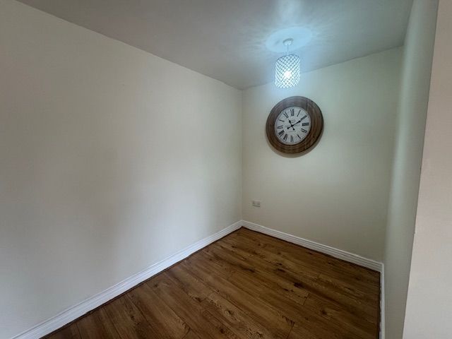 Property photo 3 of 8 Living Room