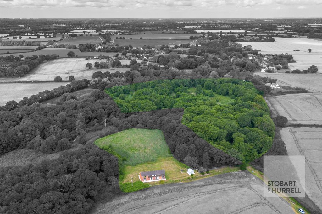 Property photo 1 of 25 Plot Outline