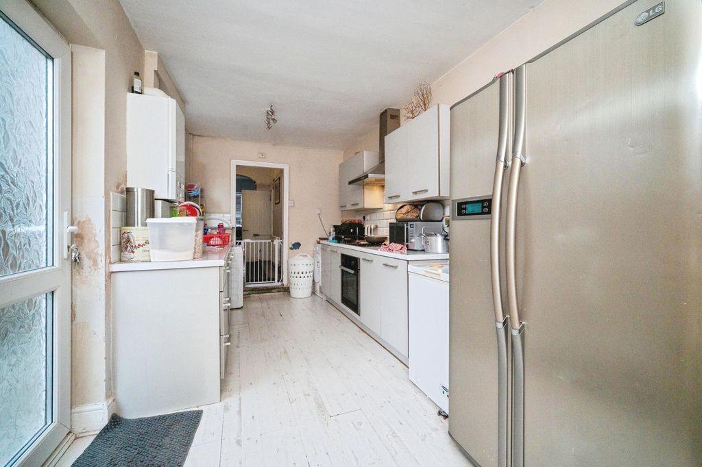 Property photo 3 of 12 Kitchen View 2