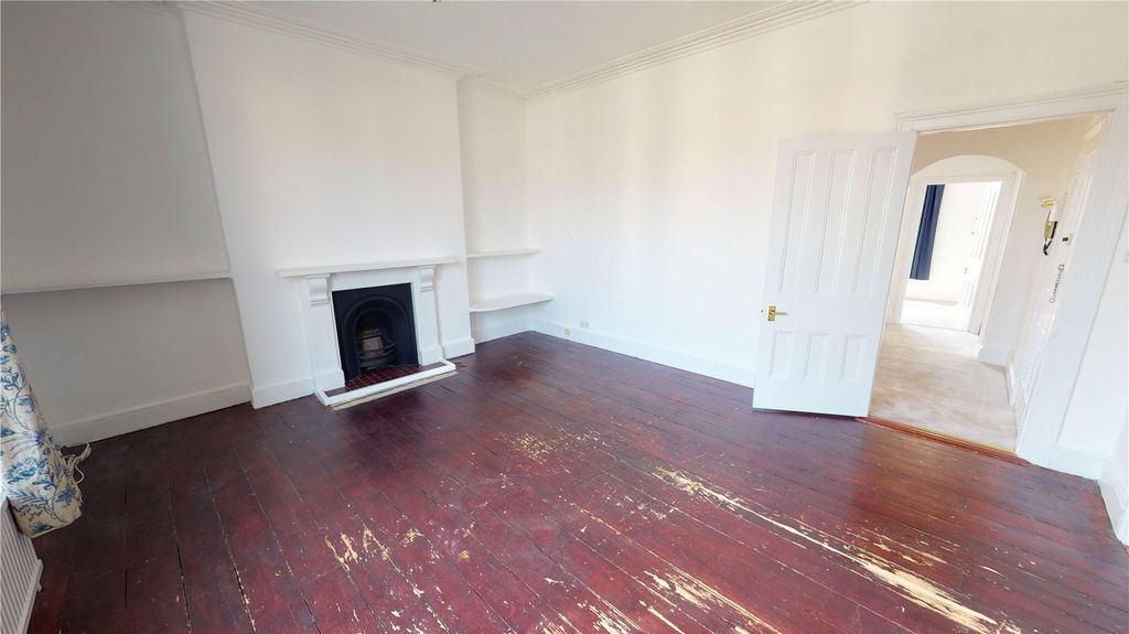Property photo 3 of 8 Picture No. 08