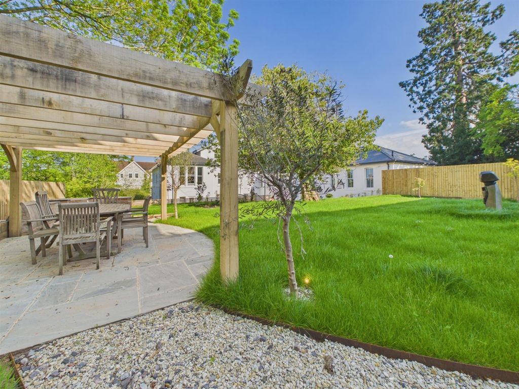 Additional image 7 of 1 bed flat for saleGreat Malvern, Malvern WR14