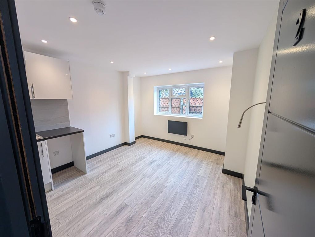 Property photo 3 of 7 Img-20241030-Wa0030.Jpg