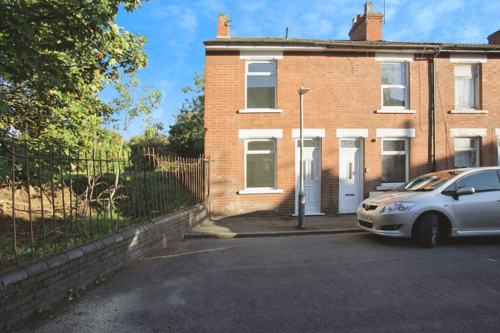 Property photo 1 of 15