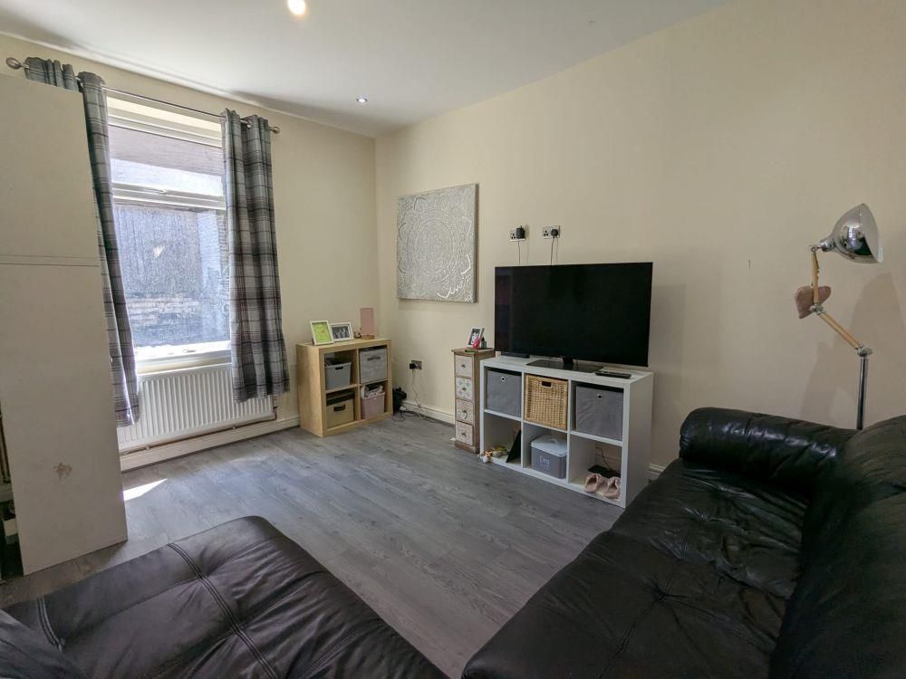 Property photo 2 of 13 2_.Jpg