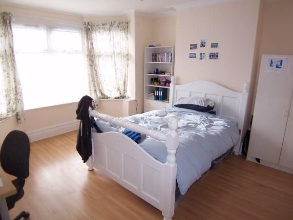 Property photo 3 of 5 3