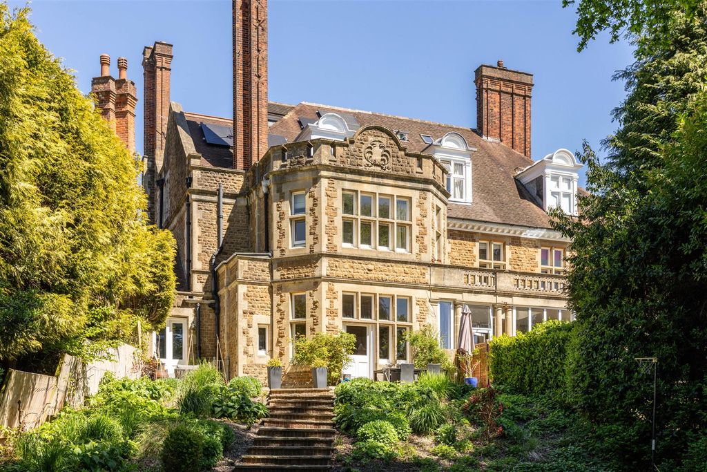 Additional image 33 of 5 bed property for saleGatton Road, Reigate RH2