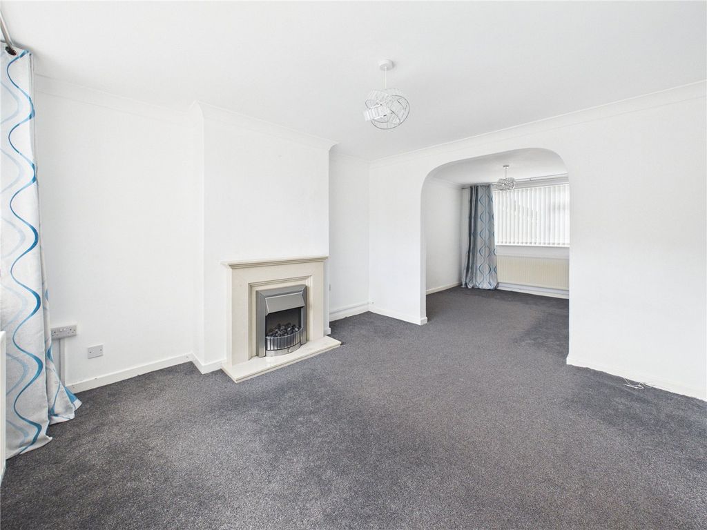 Property photo 3 of 17 Picture No. 05