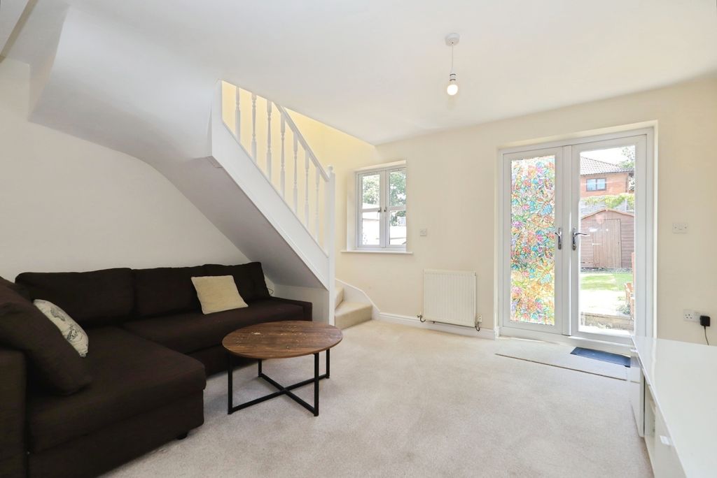 Property photo 2 of 20 Pbox-Img.Jpg