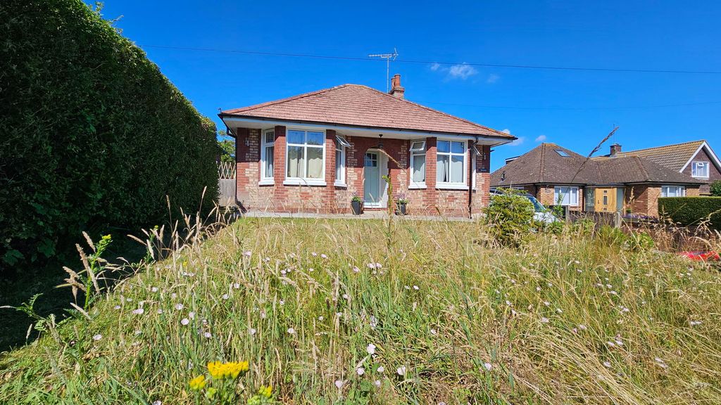Property photo 2 of 22