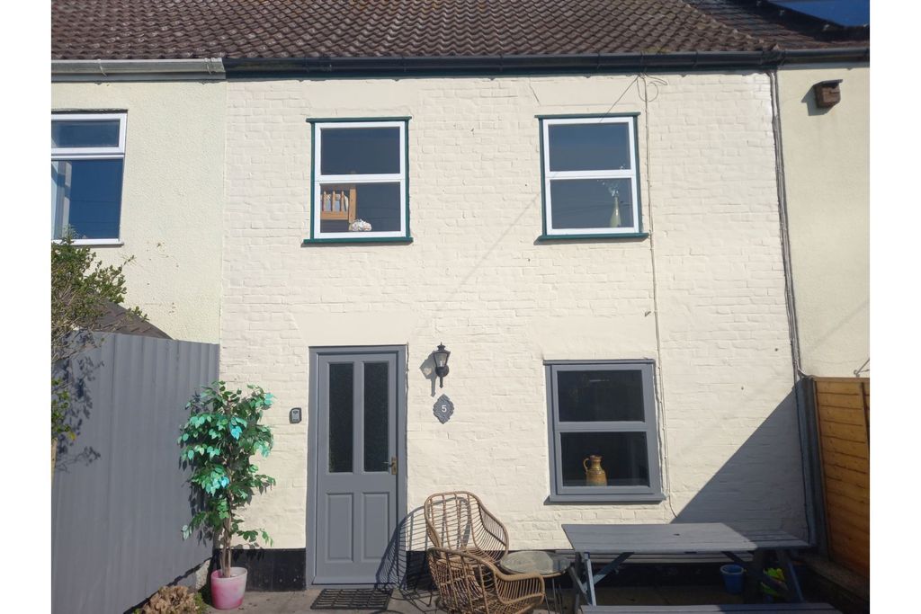 Property photo 1 of 19