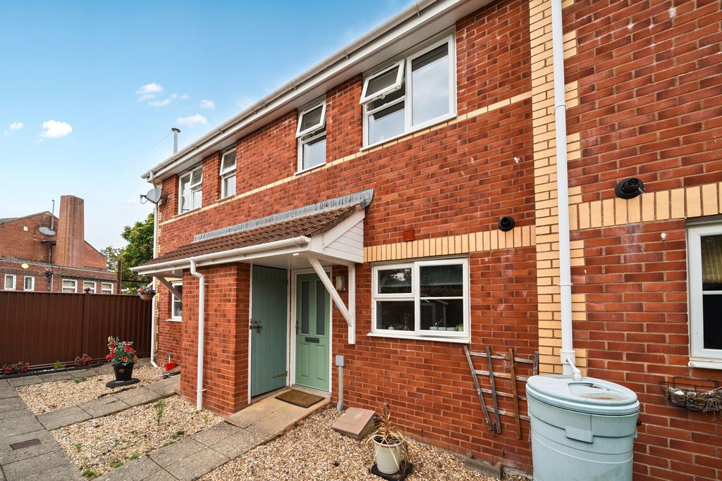 Property photo 1 of 21 Picture No. 07