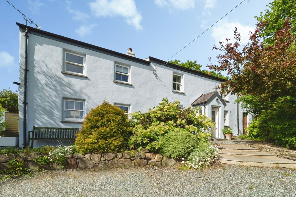 Property photo 1 of 18 Pbox-Img.Jpg