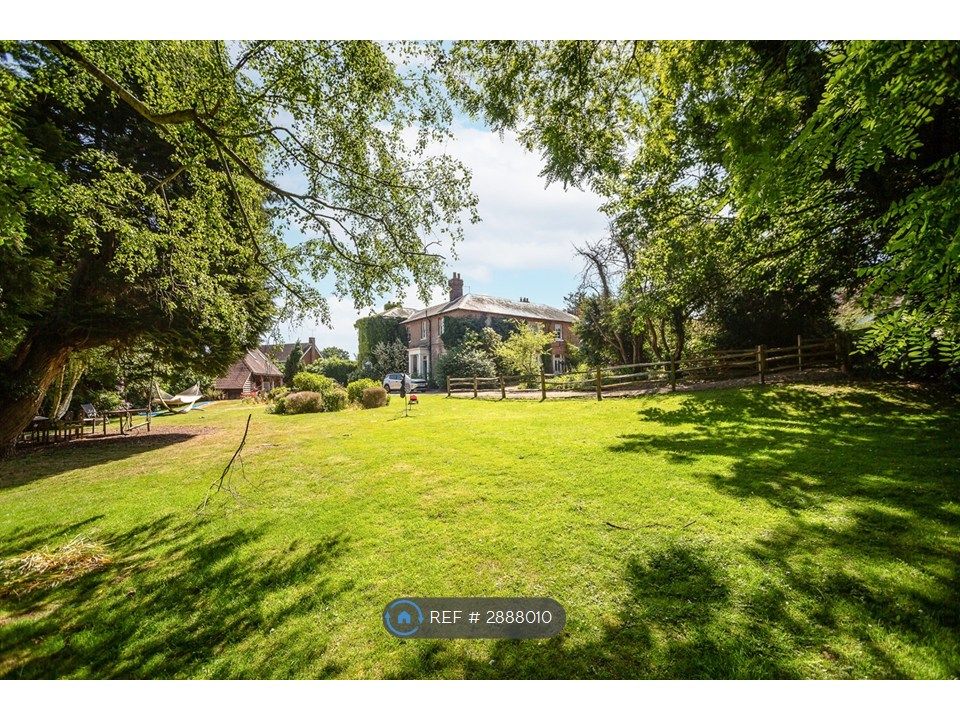 Property photo 2 of 3