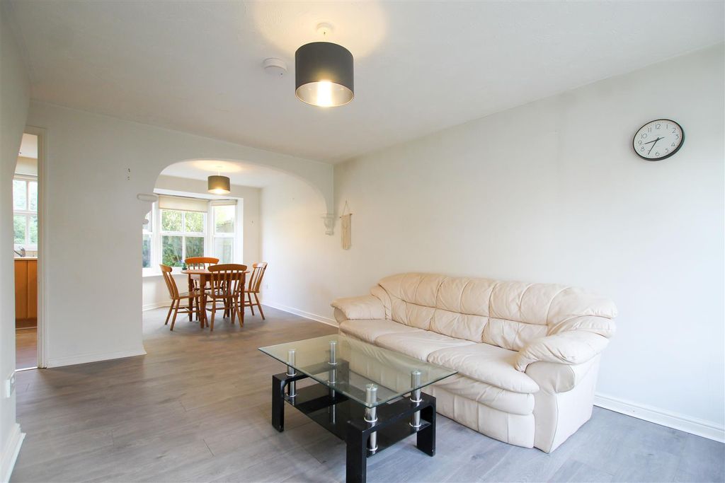 Property photo 2 of 17 Img_7324.Jpg