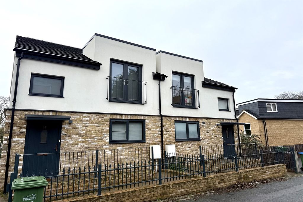 Property photo 1 of 14 (Main)