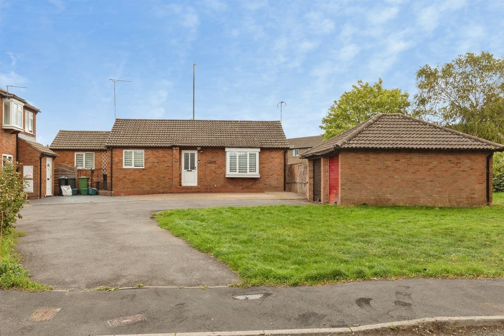 Property photo 1 of 22