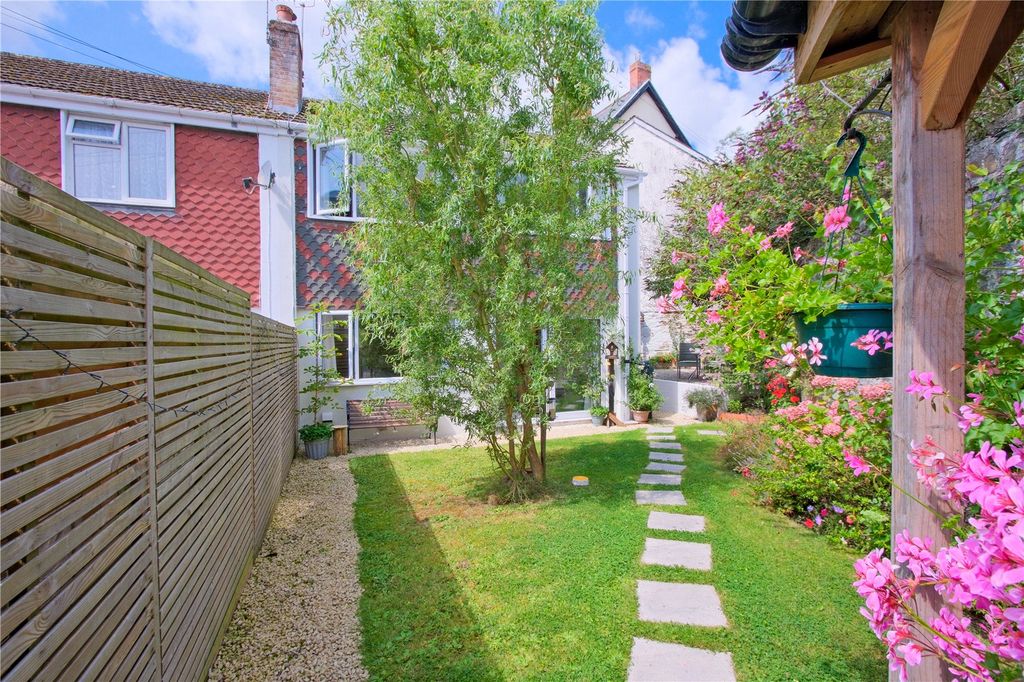 Property photo 1 of 26 Picture No. 07