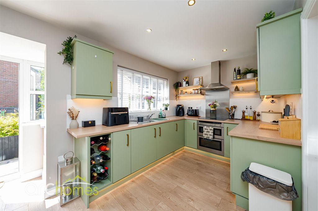 Property photo 3 of 42 Swan-14.Jpg