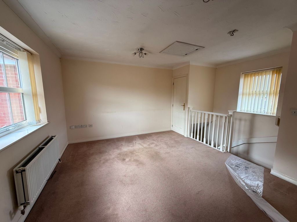 Property photo 2 of 4