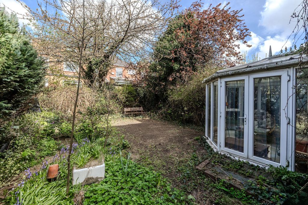 Property photo 2 of 37 Rear Garden