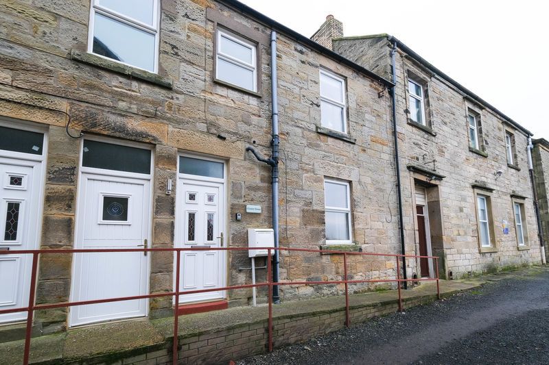 Property photo 1 of 9 Photo 8