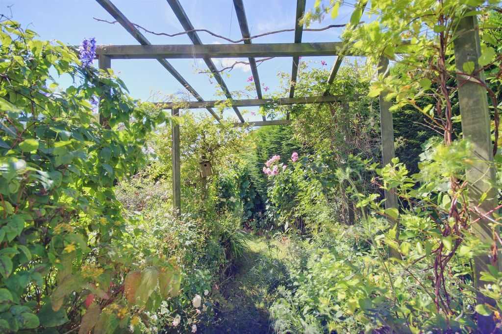 Property photo 2 of 17 Spw (3).Jpg