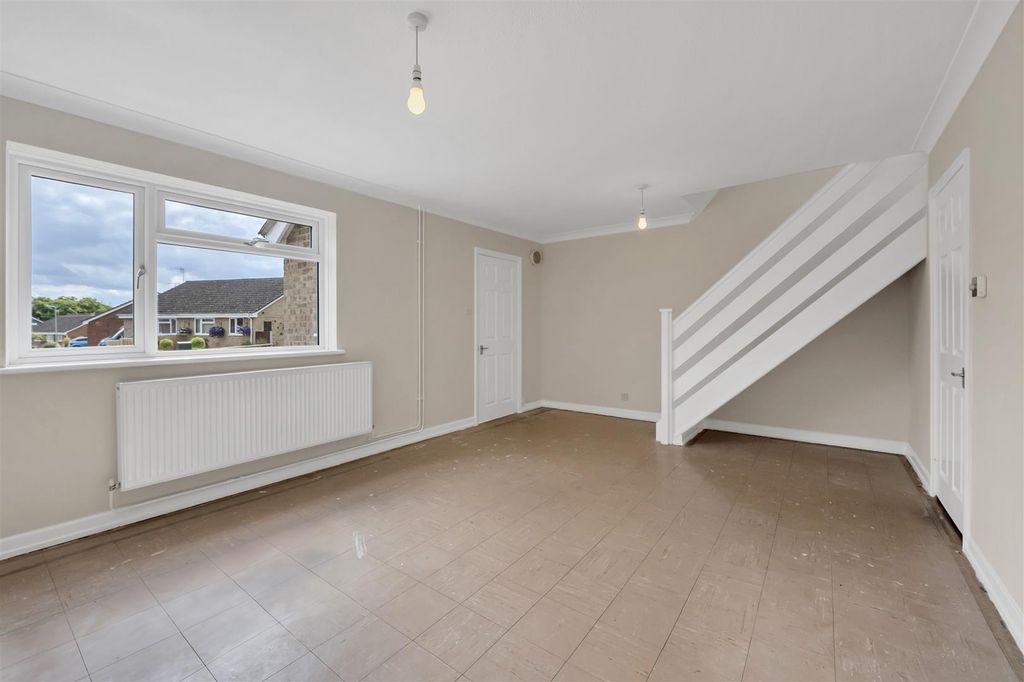 Property photo 3 of 17 Dcp_2480.Jpg