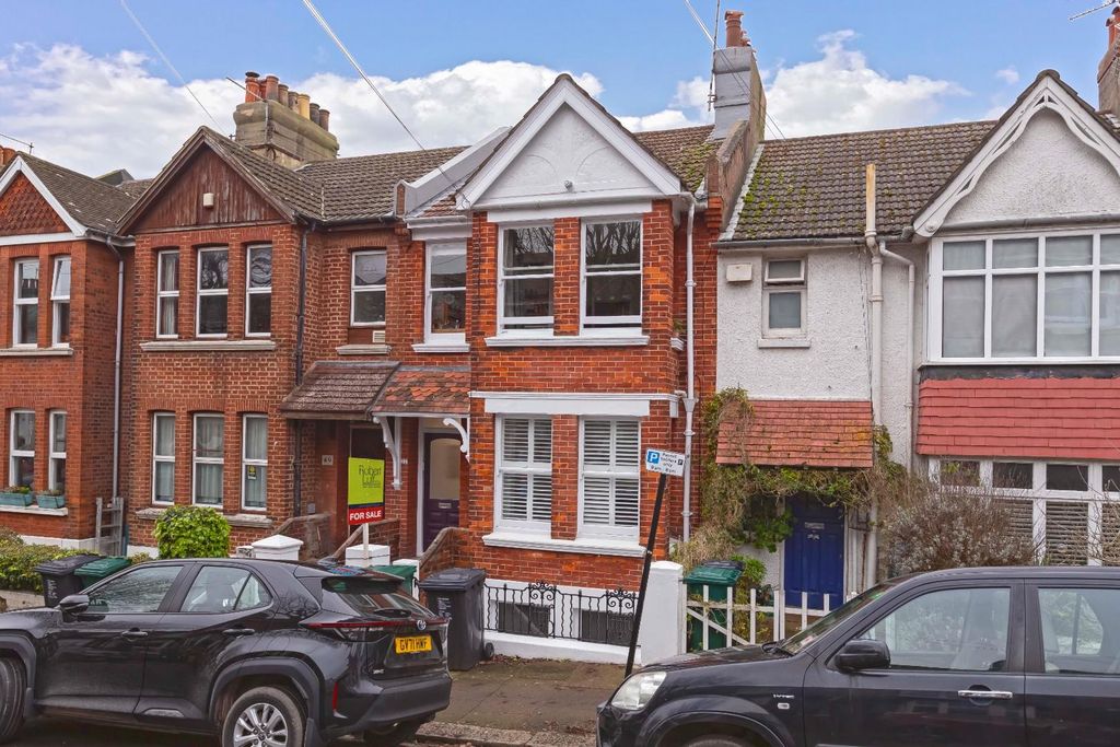 Property photo 1 of 11 Osbourne Rd_10.Jpg