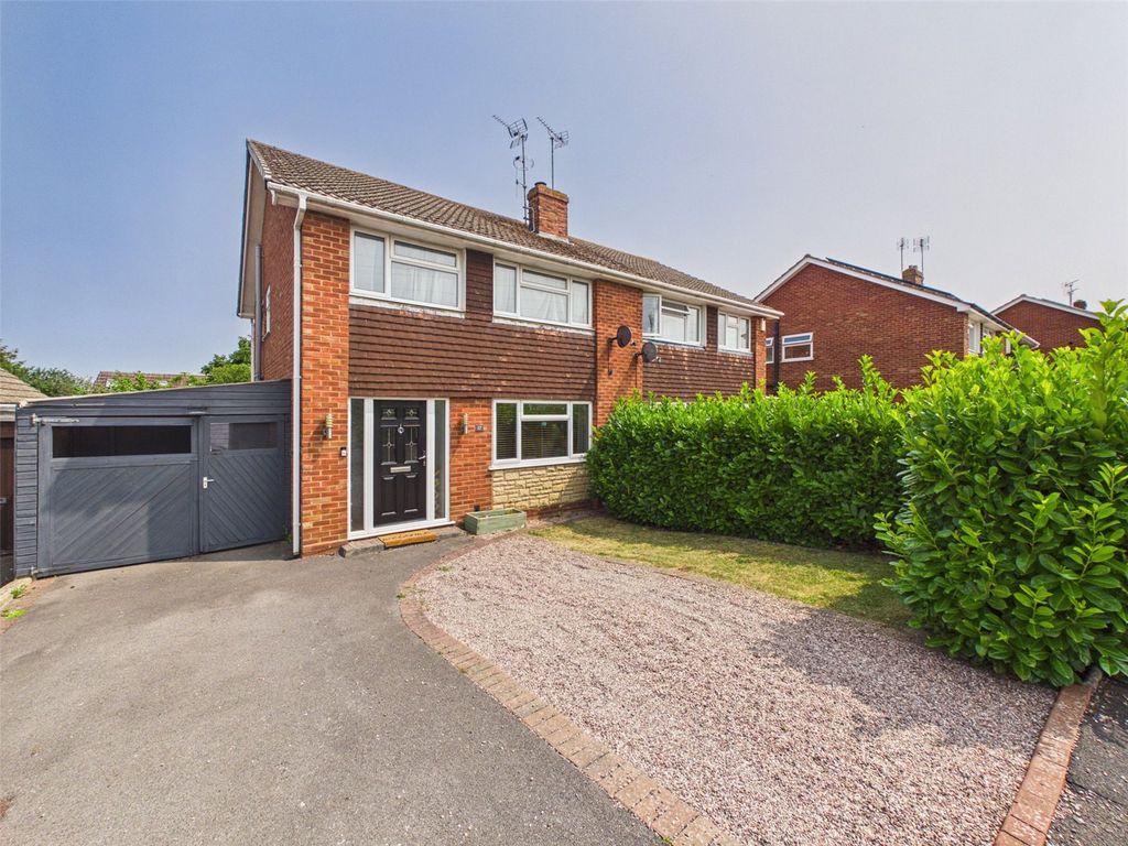 Property photo 1 of 16 Picture No. 02