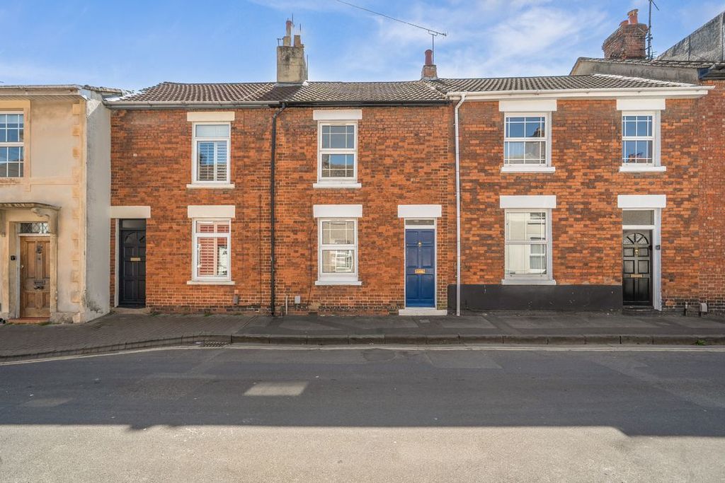 Property photo 1 of 11 14464621269E8De44B7419