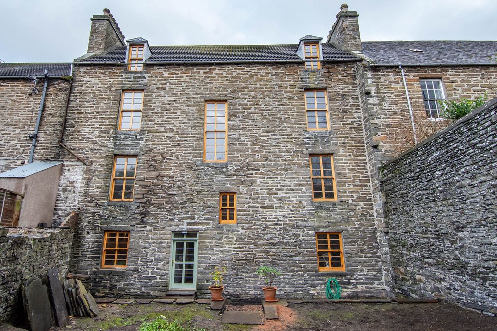 Property photo 1 of 27 Main Image