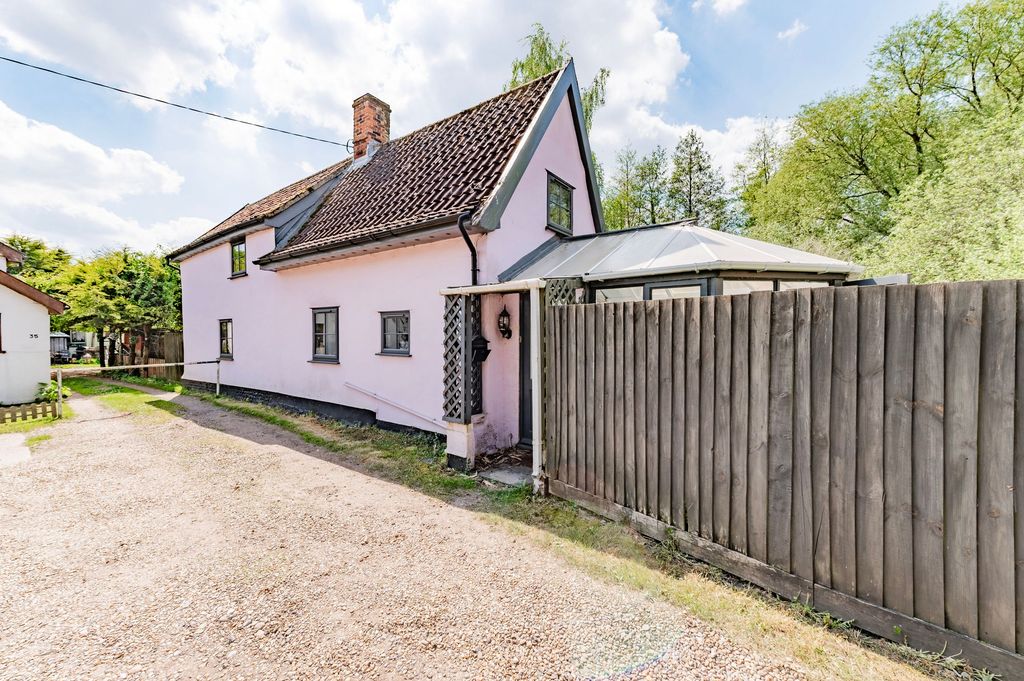 Property photo 1 of 29