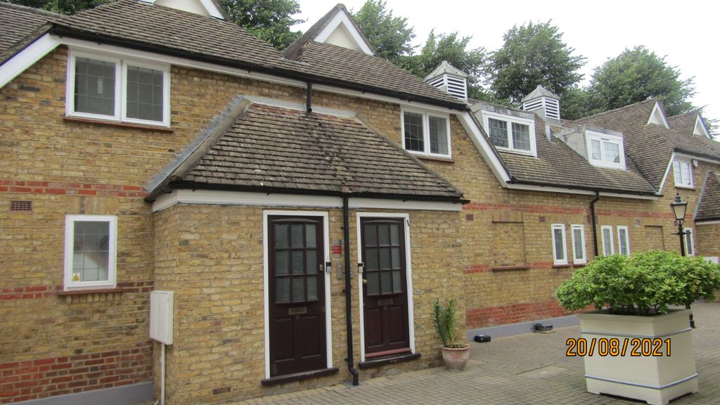 Property photo 1 of 26