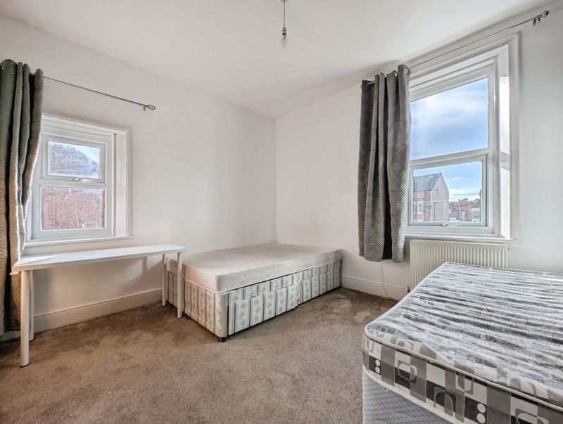 Property photo 2 of 11 Photo 2