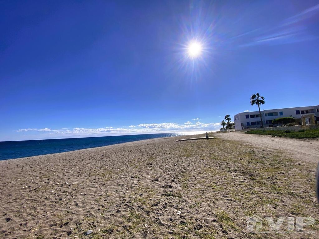 Property photo 3 of 36