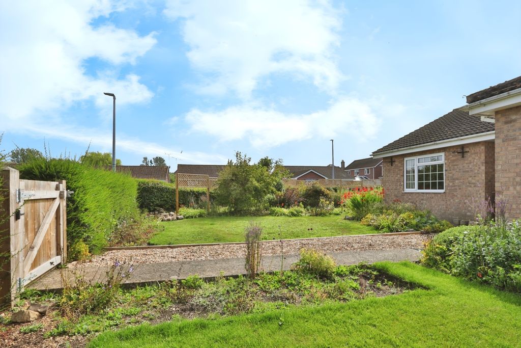 Additional image 13 of 2 bed bungalow for saleKings Mill Close, Driffield YO25
