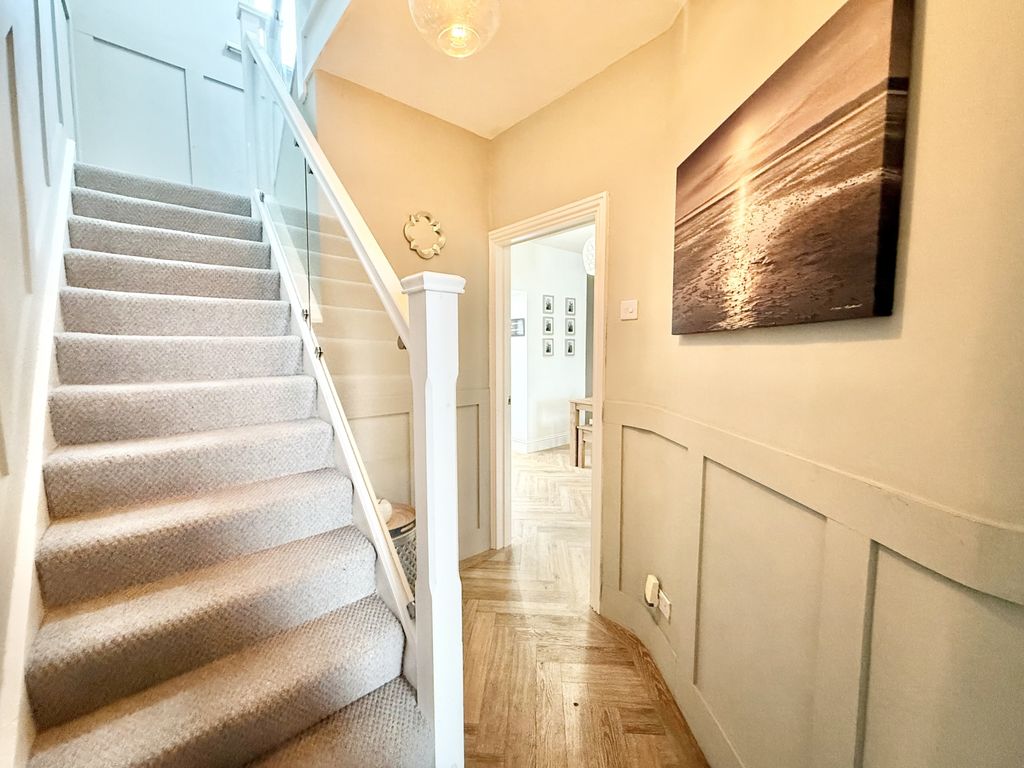 Property photo 2 of 26 Img_5005